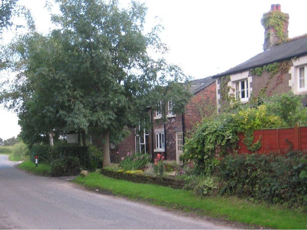 Martin Lane Farm Holiday Cottages Burscough Exterior foto